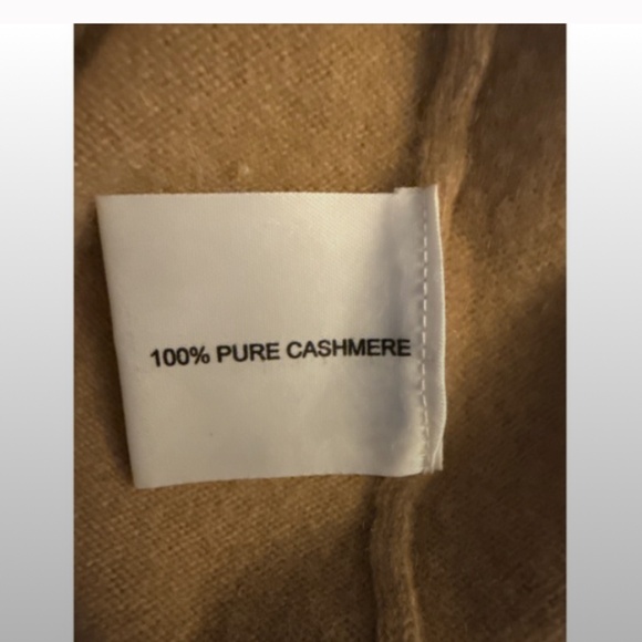 Vintage Lockmere Cashmere Twin Set - Picture 10 of 11